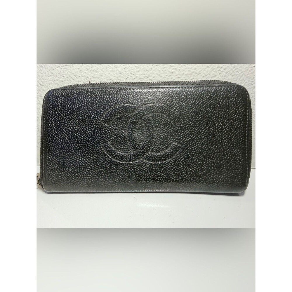 CHANEL Black Caviar Zip-Around Wallet with Embossed CC with COA